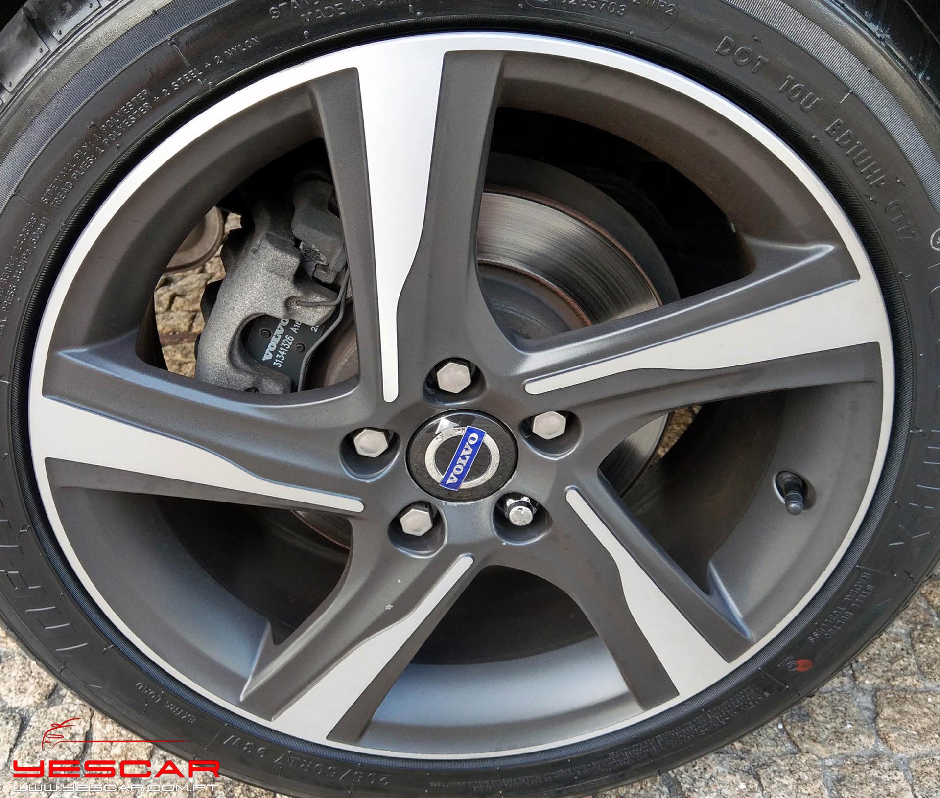 YESCAR_Volvo_V40_D2Rdesign (16)