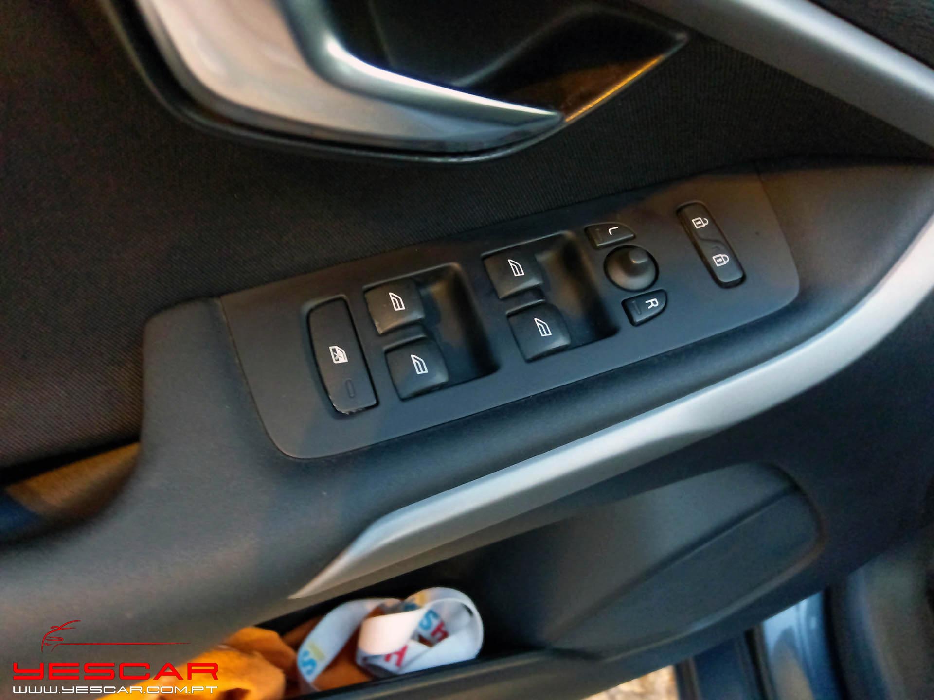 YESCAR_Volvo_V40_D2Rdesign (40)