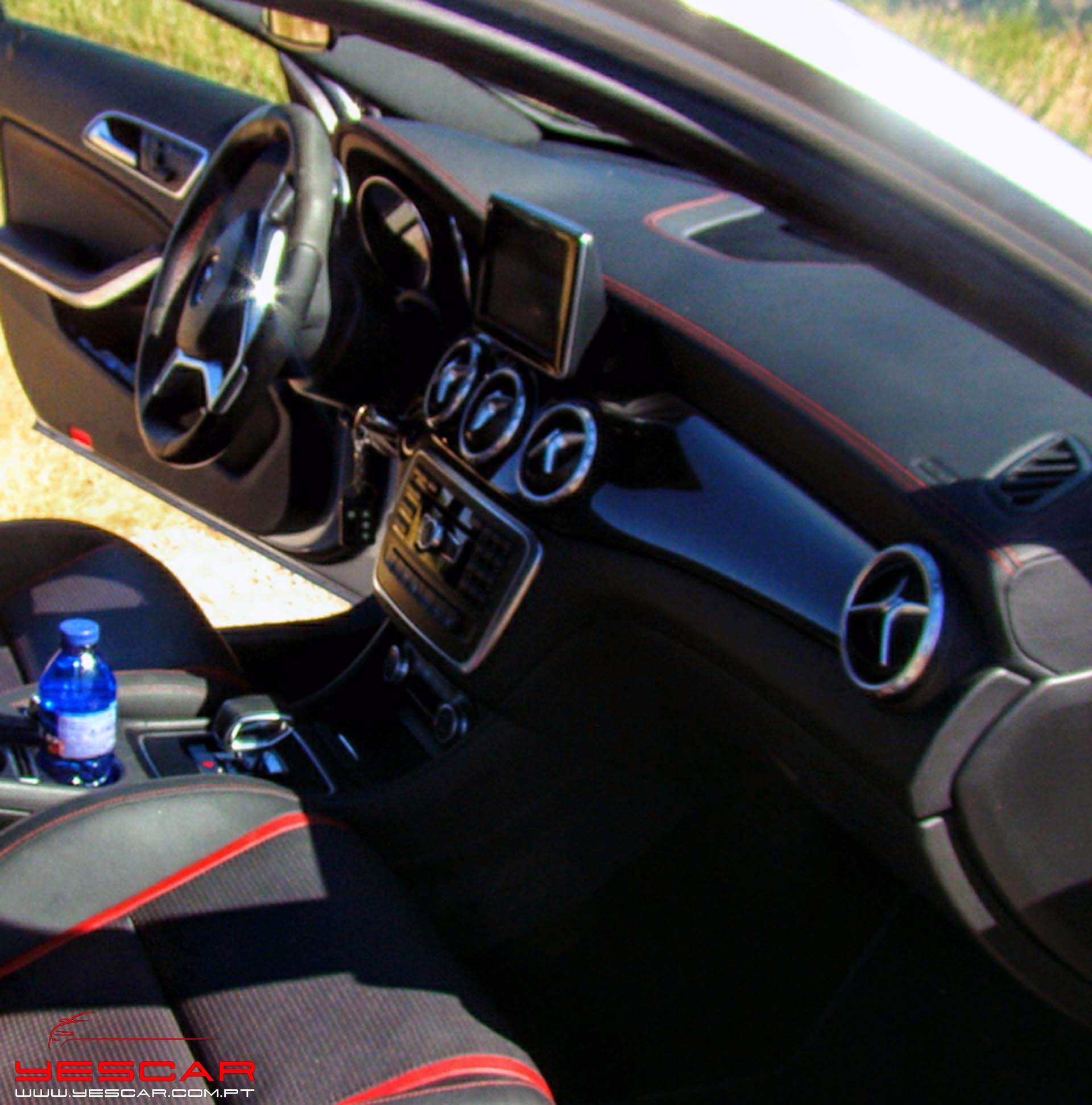 YESCAR_Mercedes_GLA_AMG (15)