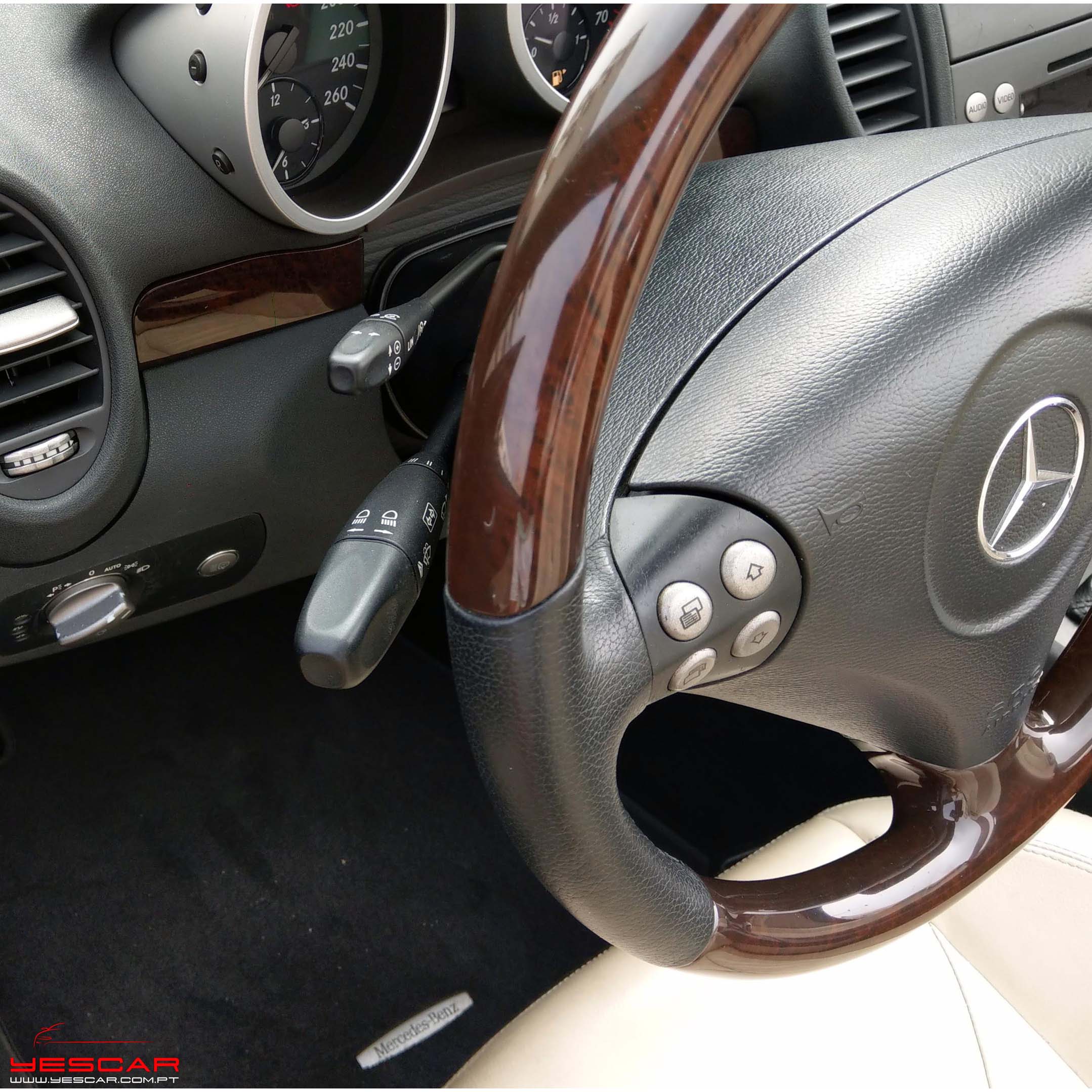 YESCAR_Mercedes_SLK q (38)