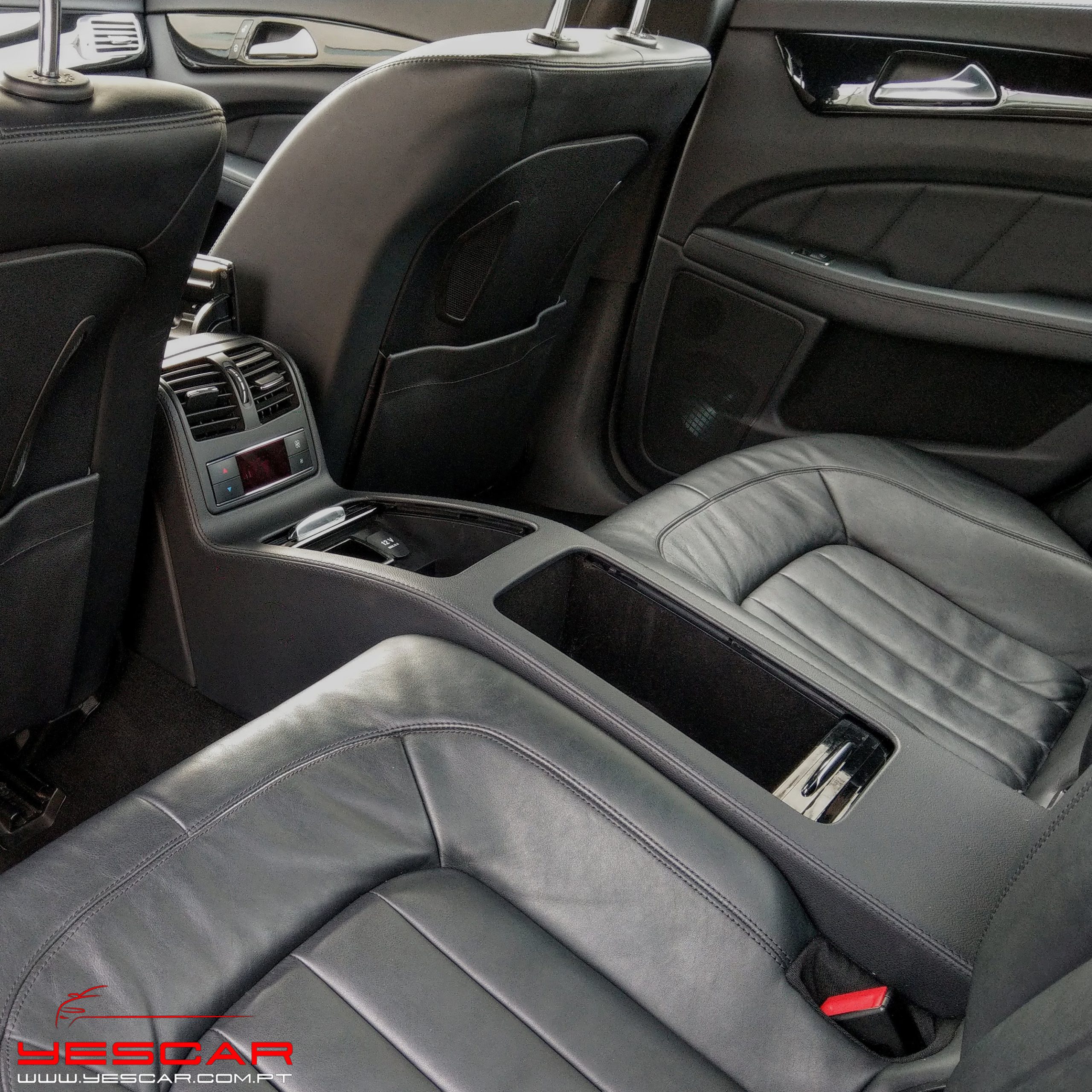 MercedesCLS350_Yescar_Automóveis (27)
