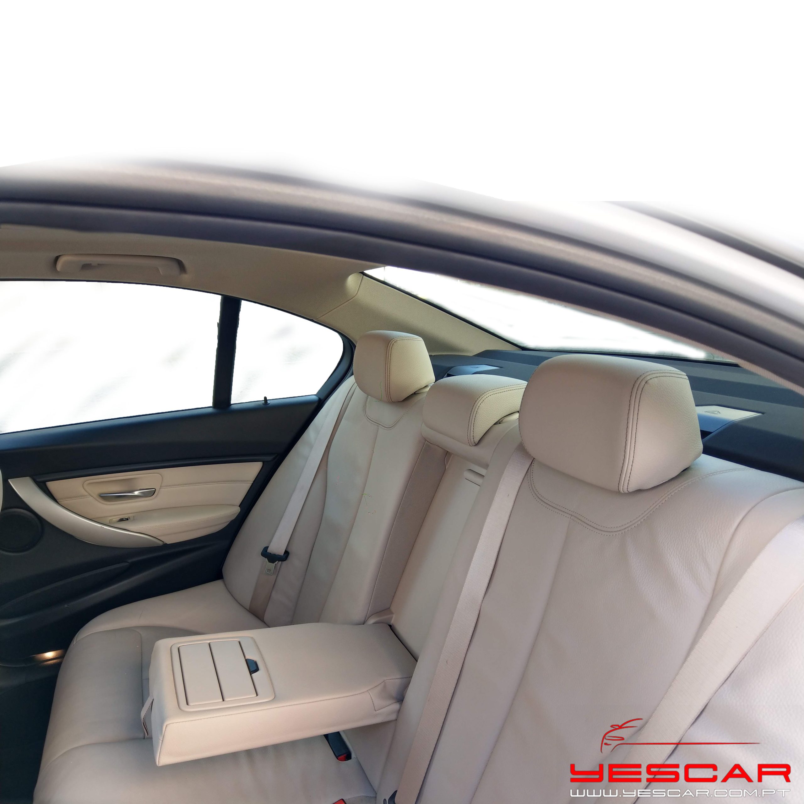 BMW330e_Yescar automoveis (18)