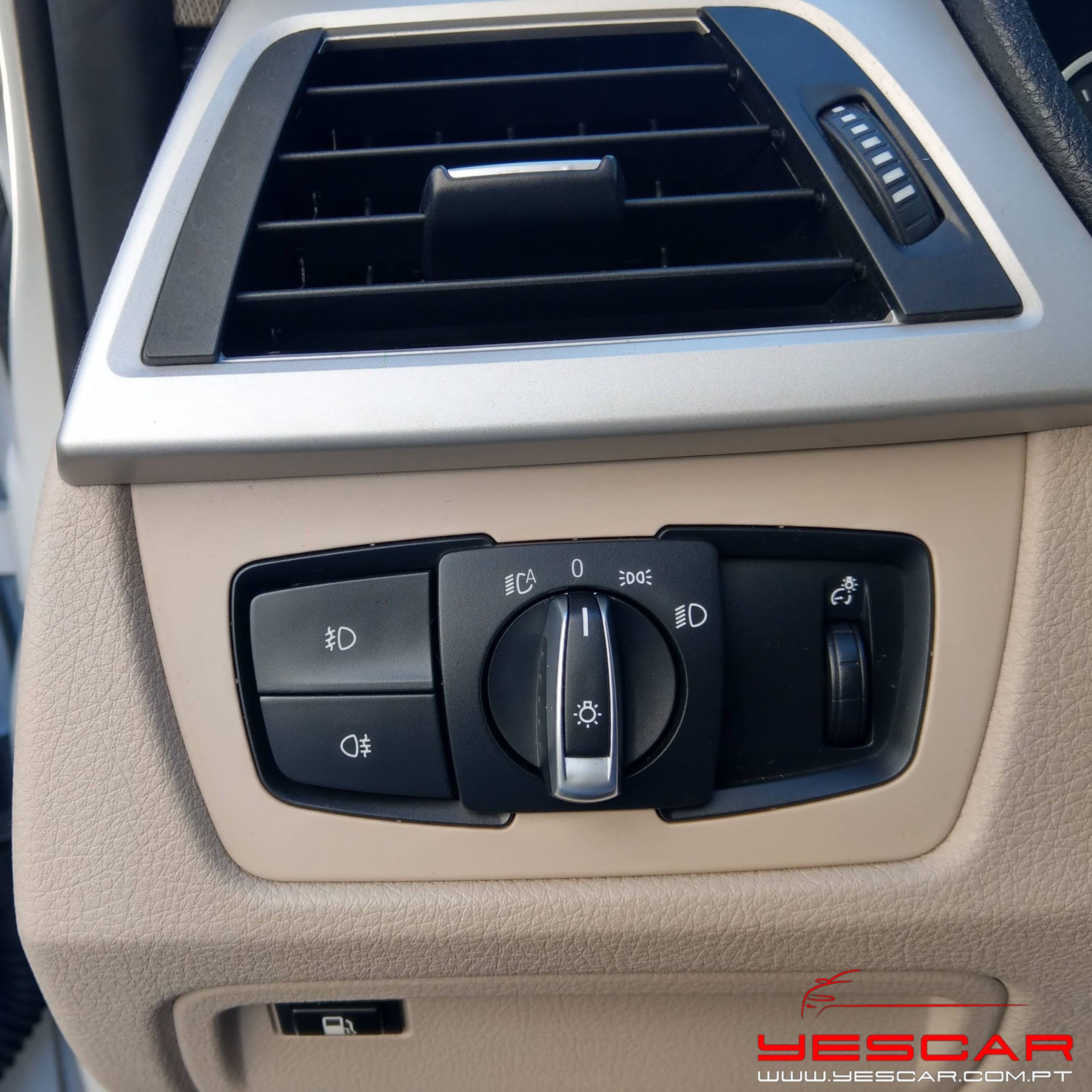 BMW330e_Yescar automoveis (24)