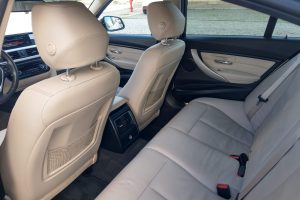 BMW 330d e Drive Yescar automóveis