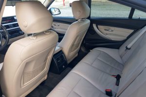 BMW 330d e Drive Yescar automóveis