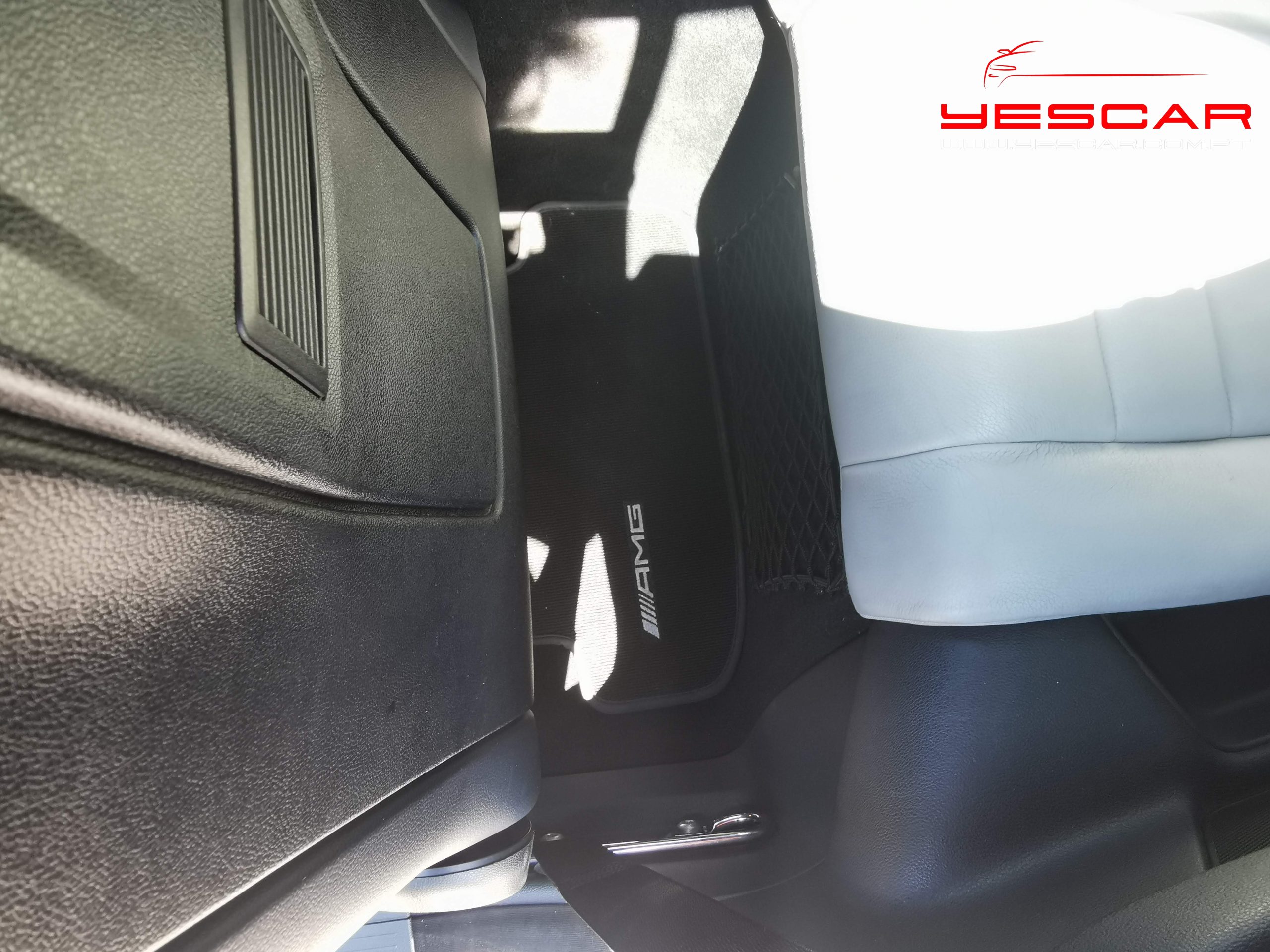 YESCAR_MercedesBenzEcoupe (20)