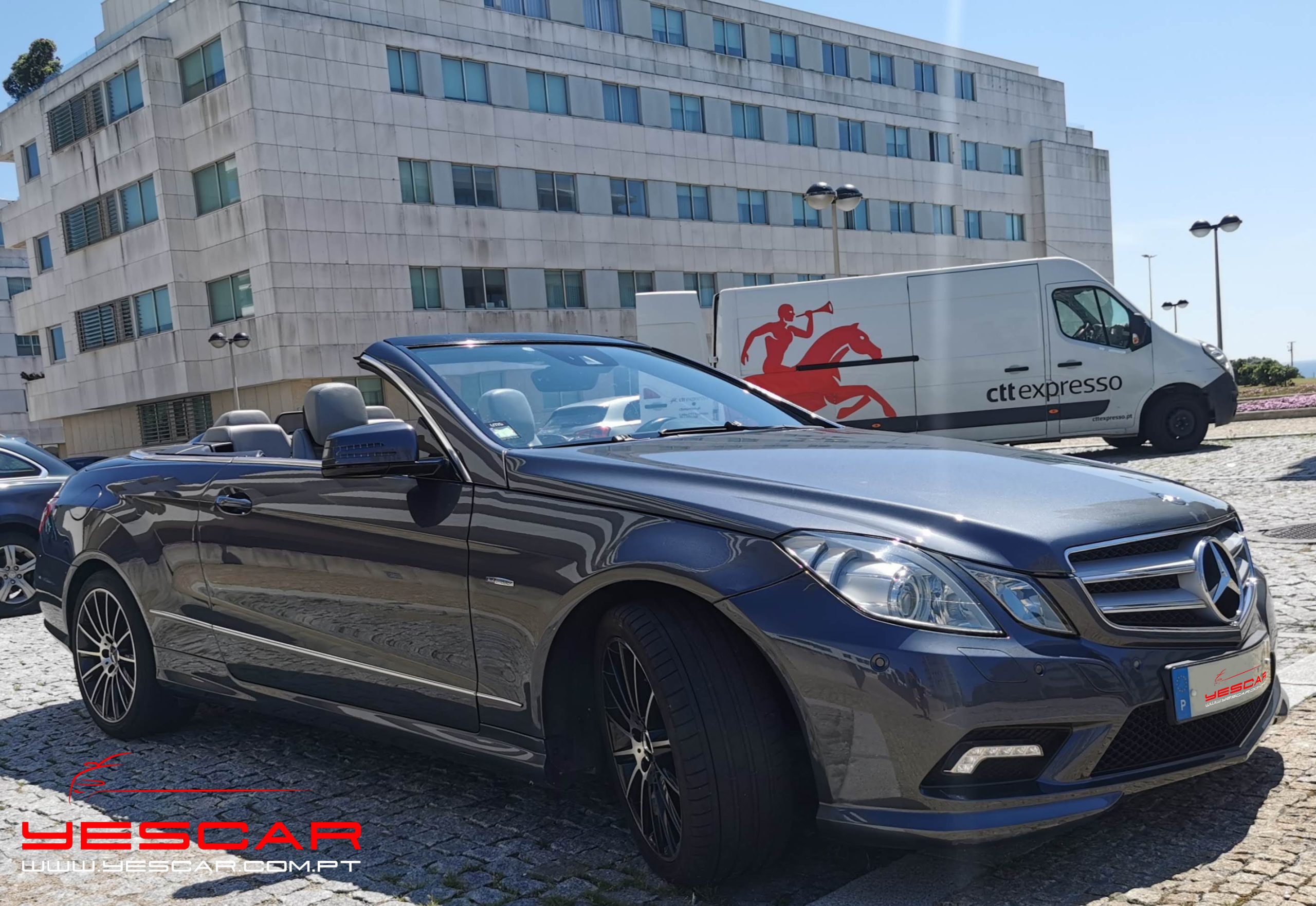 Mercedes Benz Classe E coupe cabrio  YESCAR automóveis  Rua António Enes 51 Porto