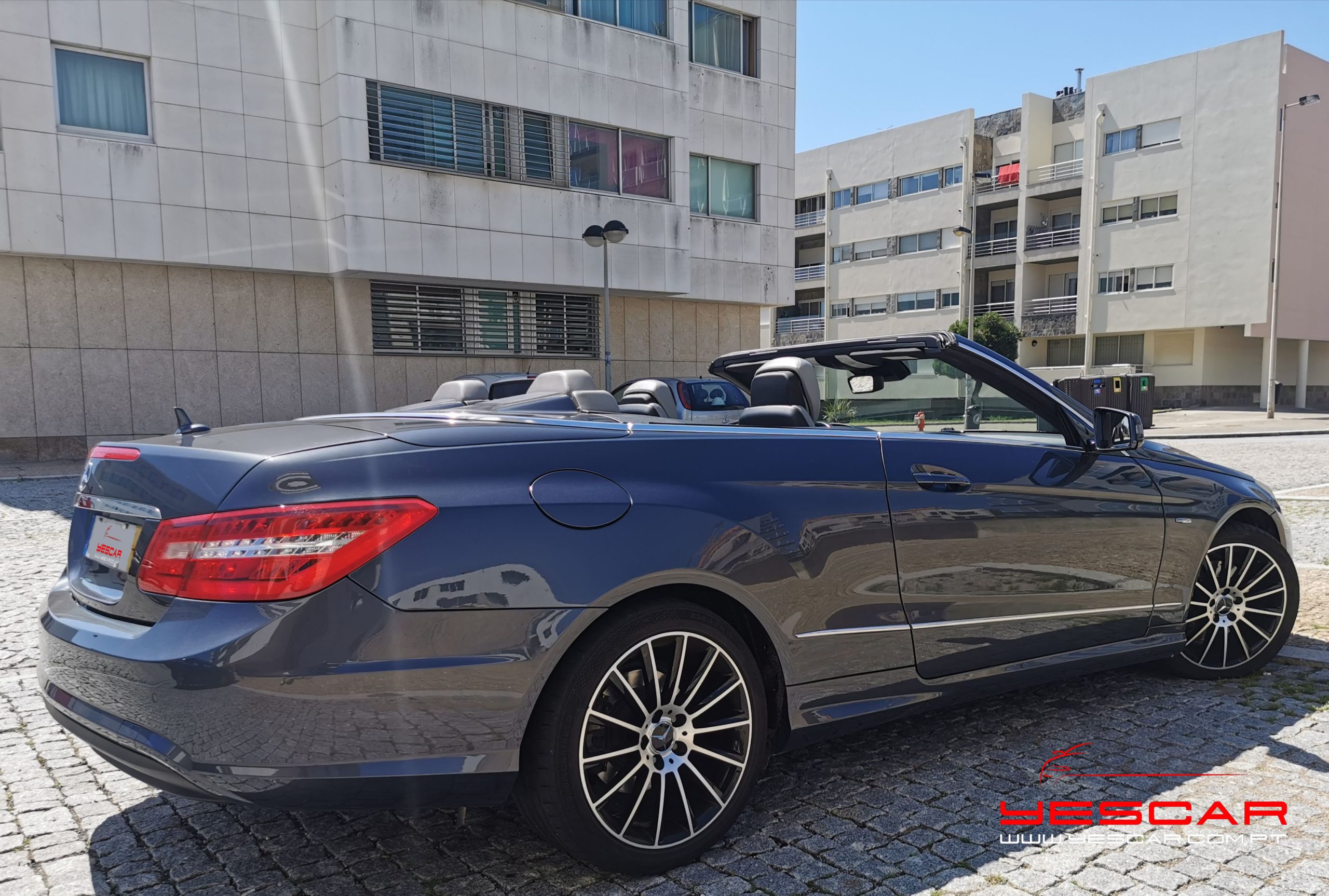 Mercedes Benz Classe E coupe cabrio  YESCAR automóveis  Rua António Enes 51 Porto