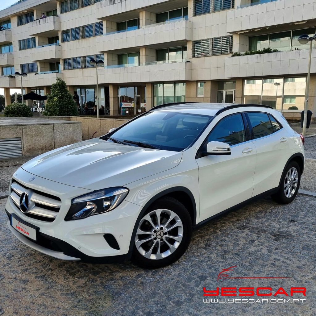 Mercedes Benz GLA 200 CDi automatic YESCAR Automoveis, Porto