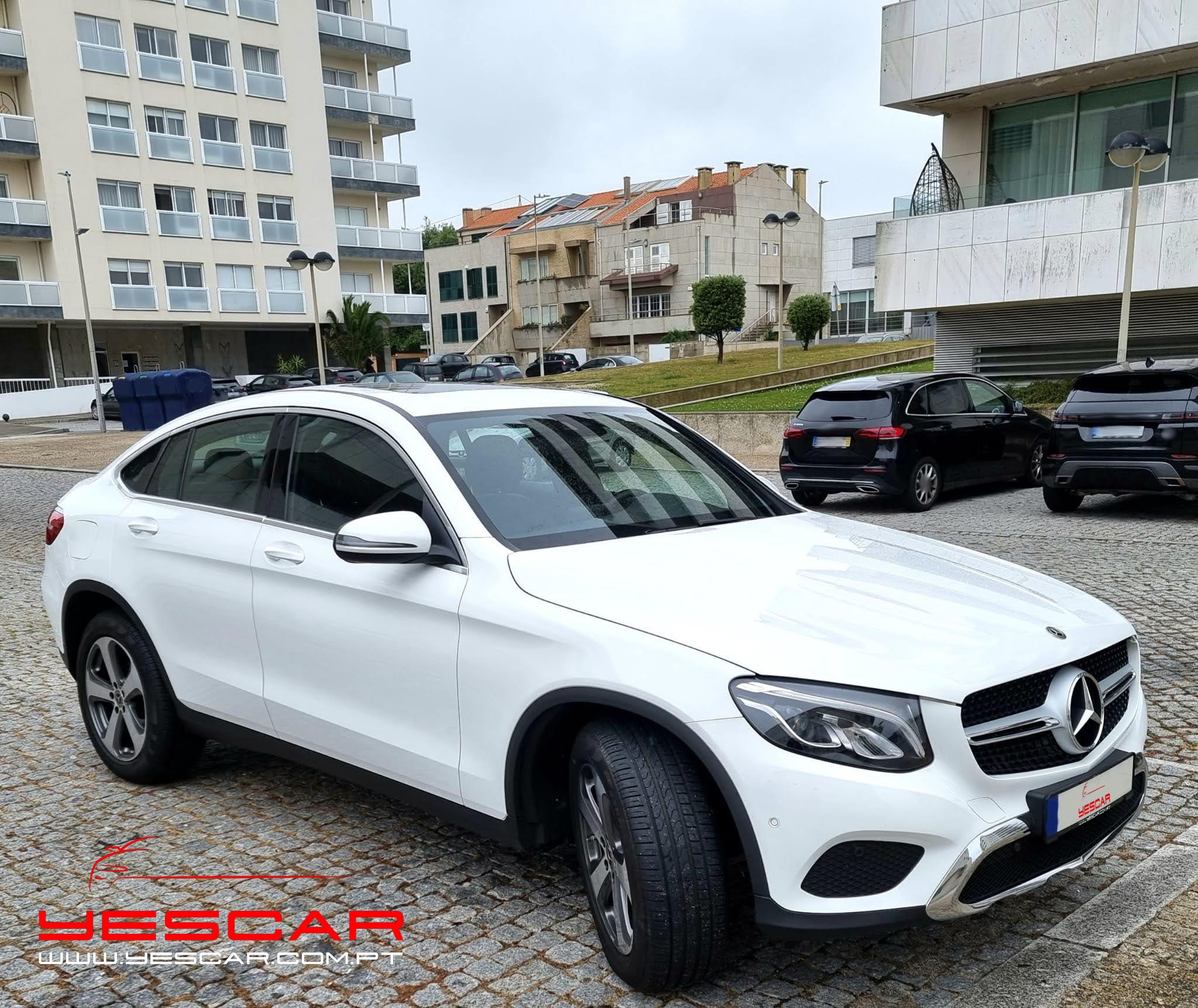 MercedesBenzGLC220d4matic_YESCARautomoveis(12)