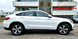 MercedesBenzGLC220d4matic_YESCARautomoveis(13)