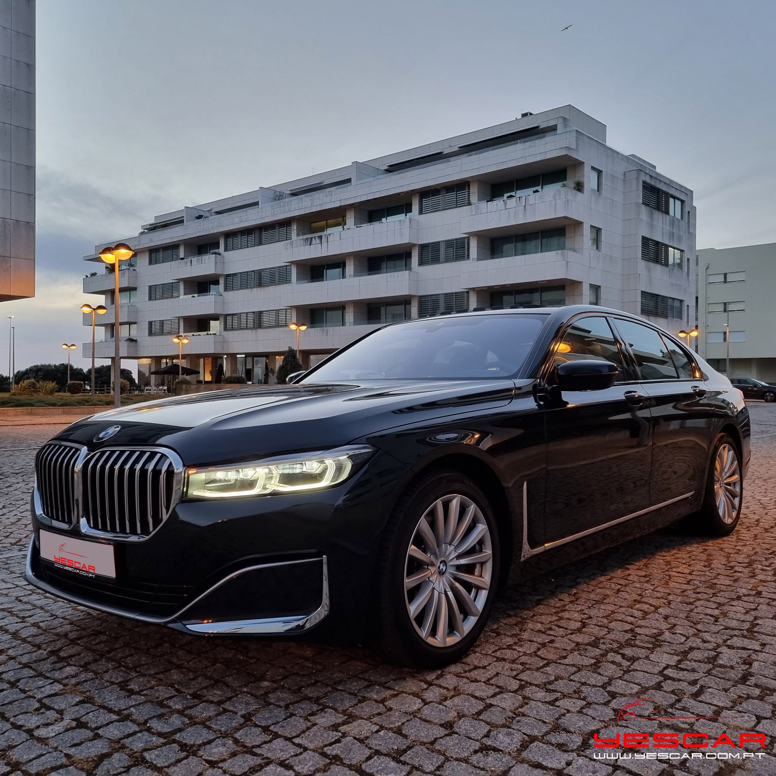 BMW 730d Xdrive Limousine YESCAR automoveis Porto