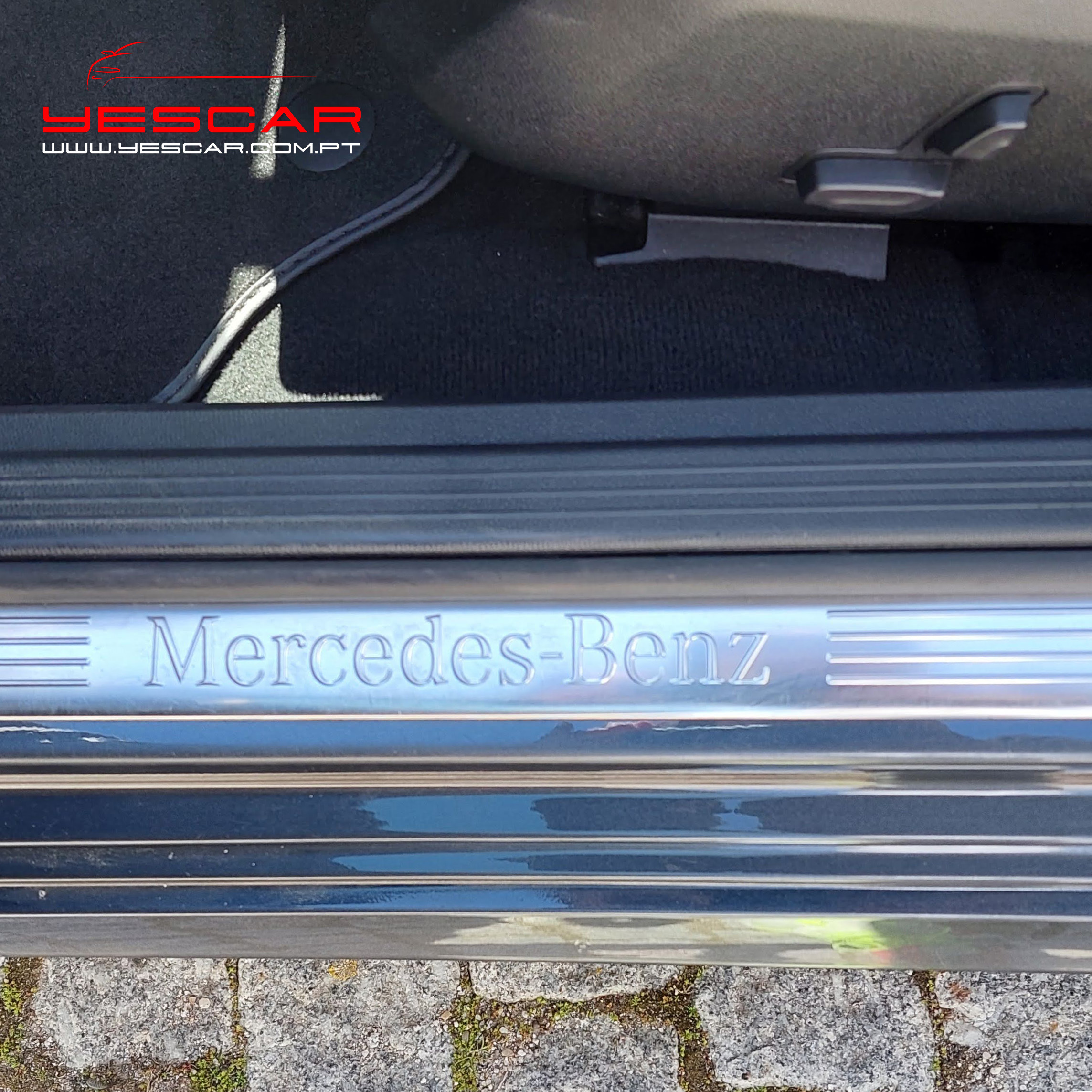 Mercedes Benz 220E YESCAR Porto (28) copiar