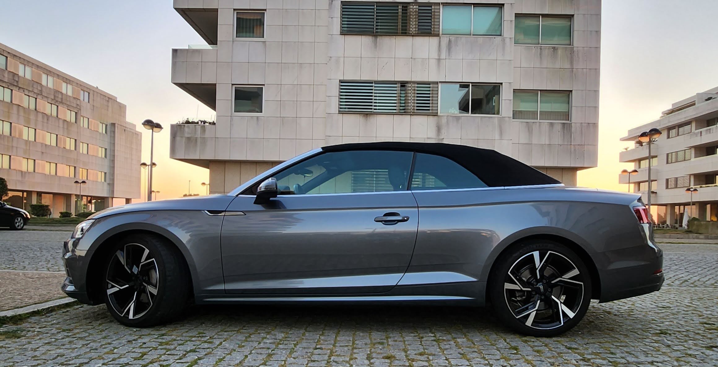 Audi A5 Cabrio YESCAR automóveis - Porto