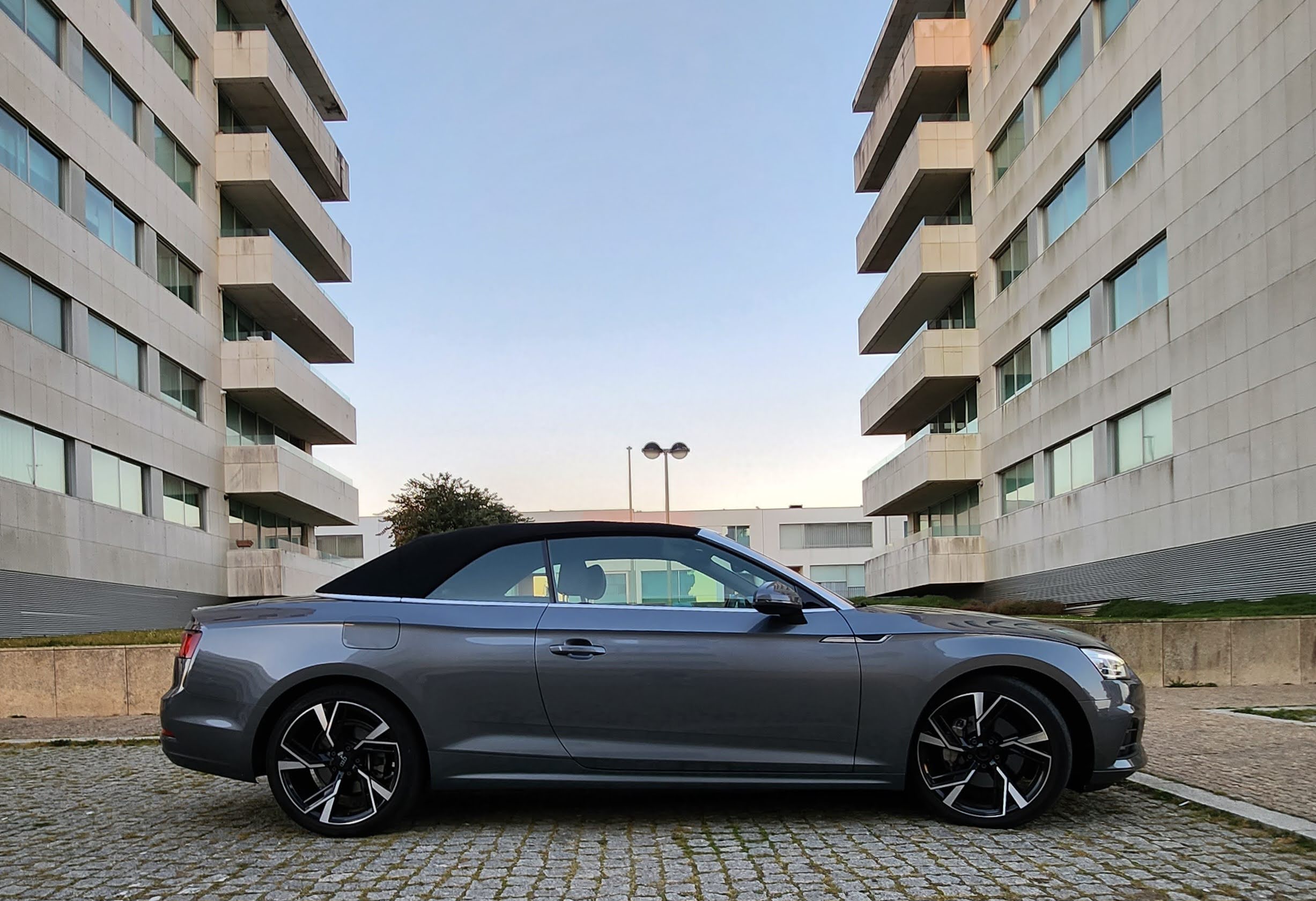 Audi A5 Cabrio YESCAR automóveis - Porto