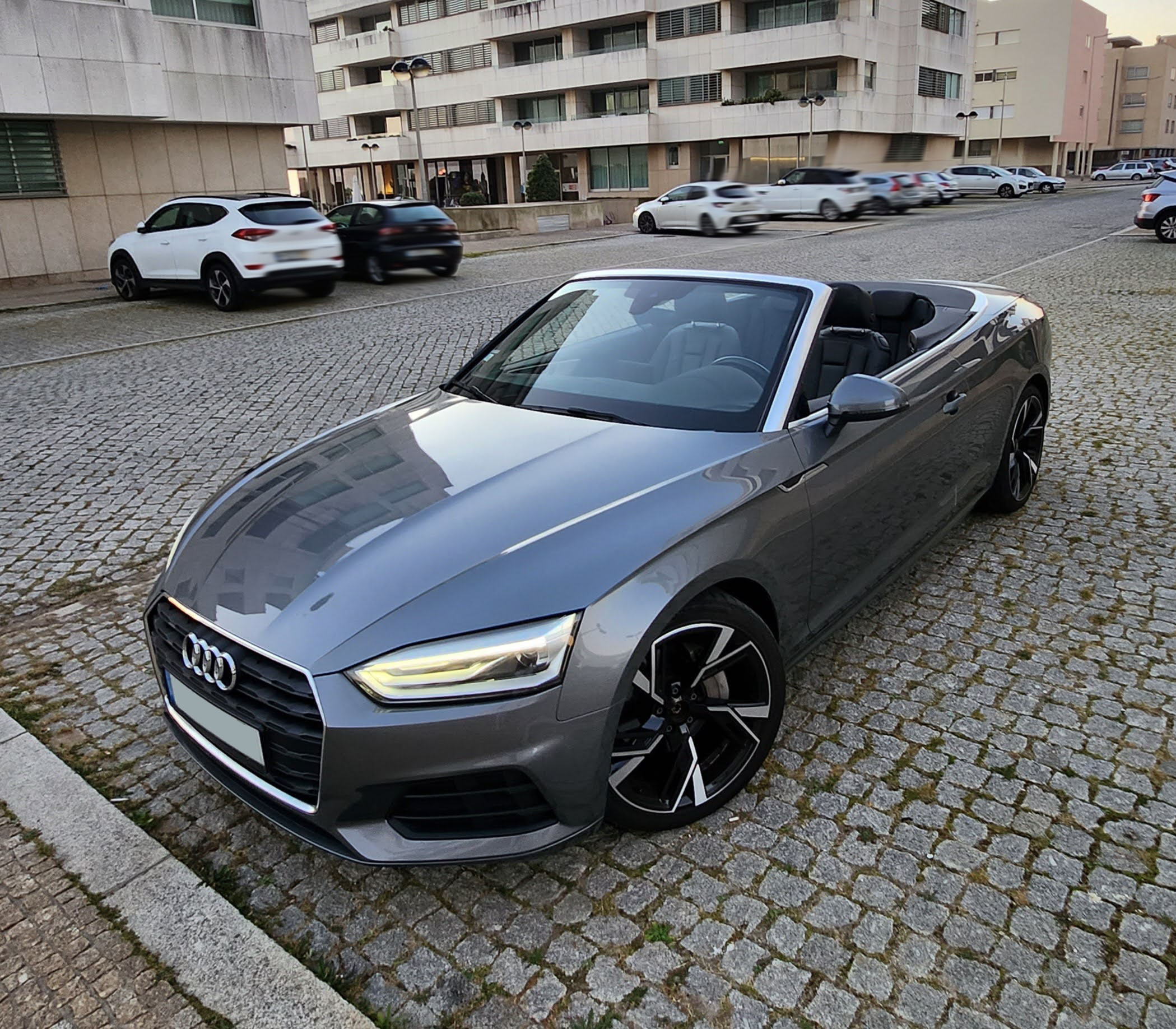 Audi A5 Cabrio YESCAR automóveis - Porto