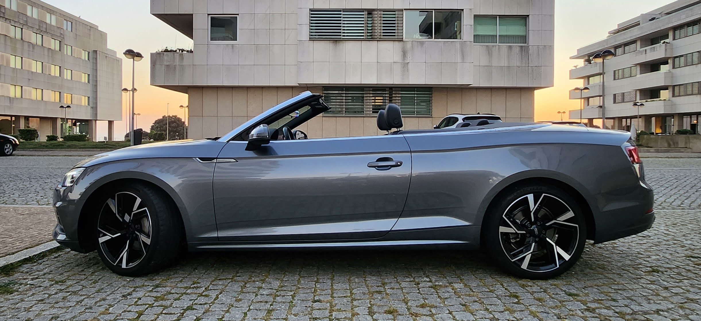Audi A5 Cabrio YESCAR automóveis - Porto