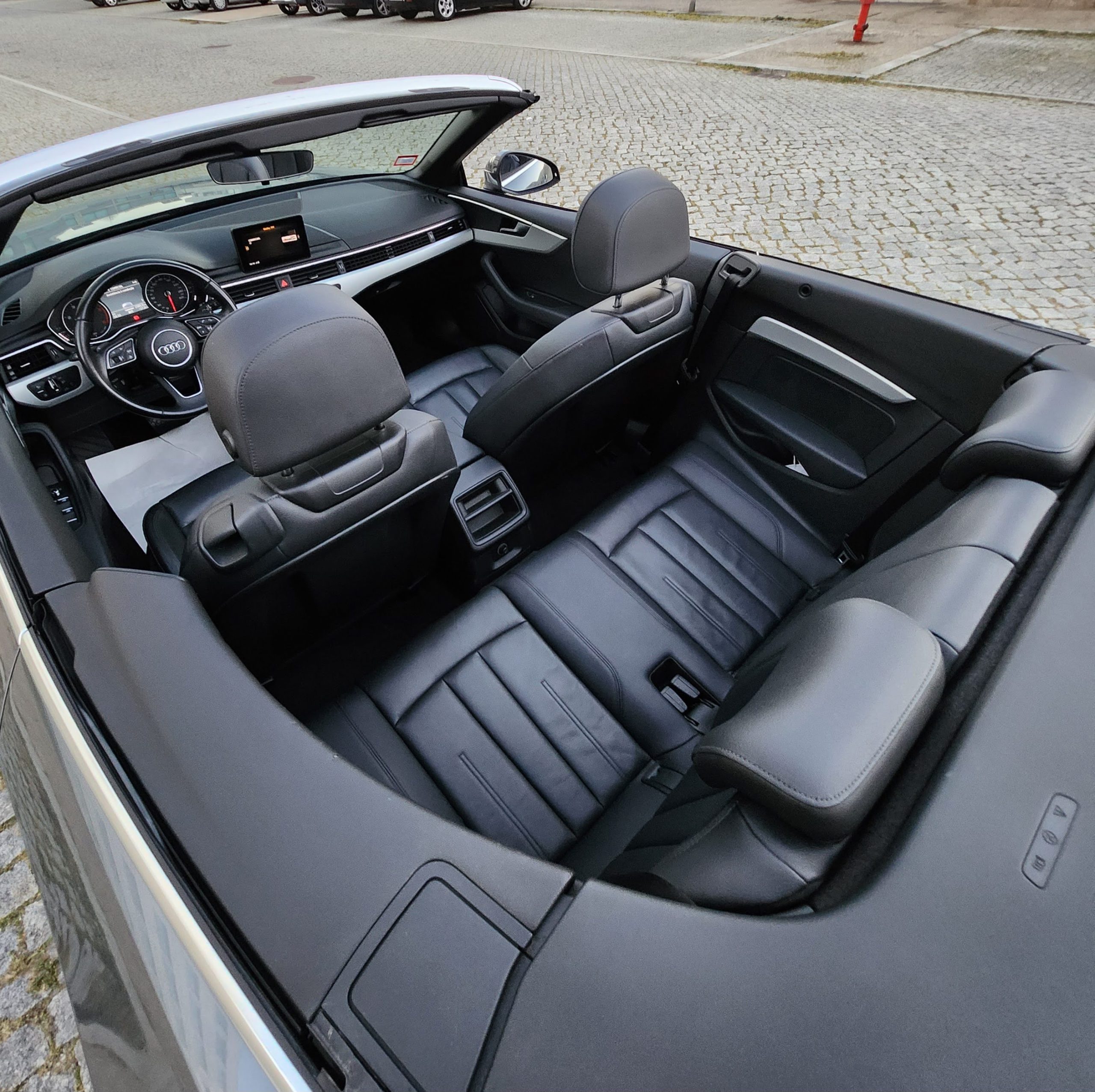 Audi A5 Cabrio YESCAR automóveis - Porto