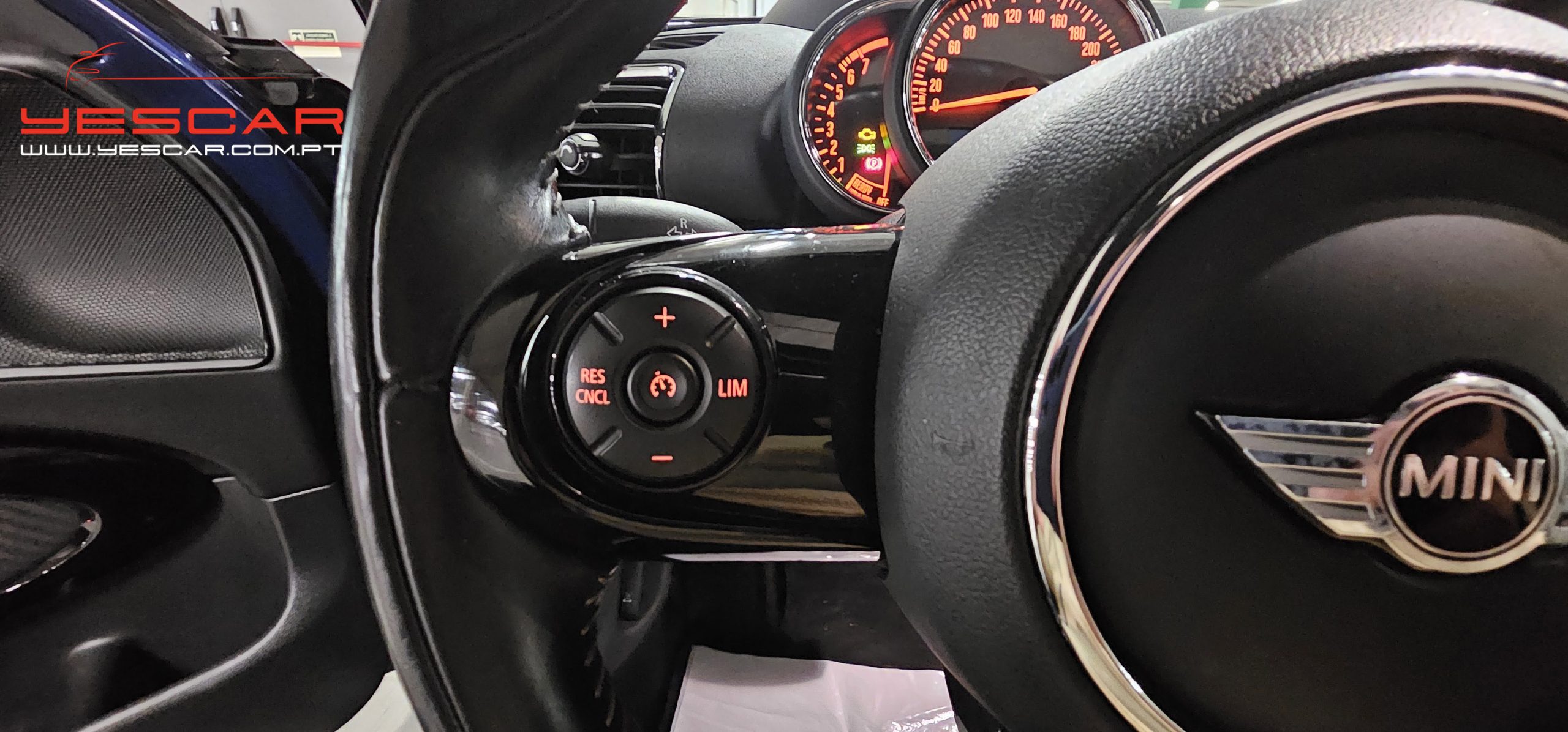 MINI Clubman Cooper Auto YESCAR automoveis - Porto (29)